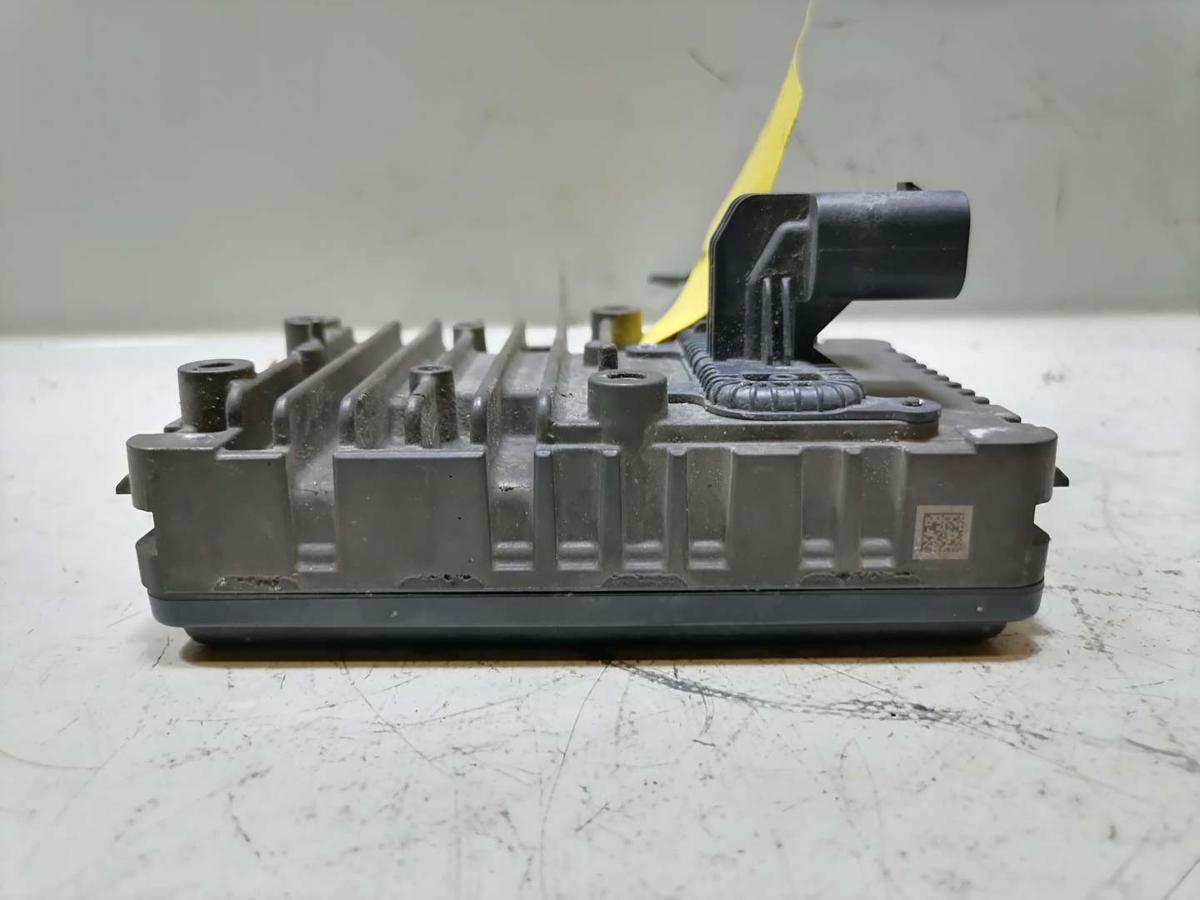 BMW 7er G70 original Radarsensor vorn Bj.2022